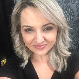 Meet your Posher, Tania attard